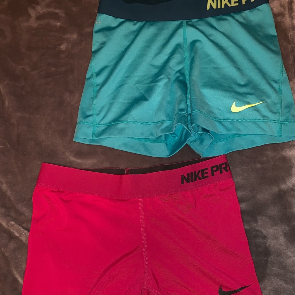 Nike pro spandex